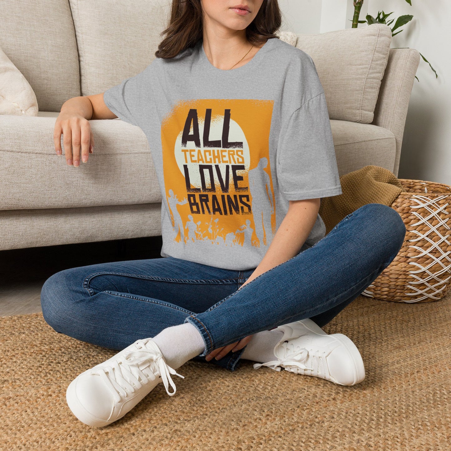 All Teachers Love Brain - T-Shirt